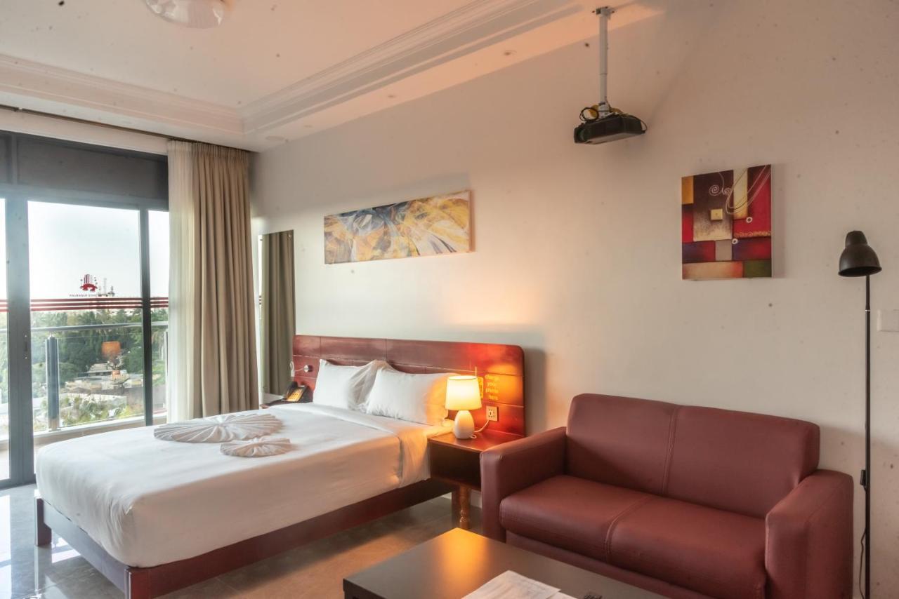 Pauraque Soho Hotel دار السلام المظهر الخارجي الصورة
