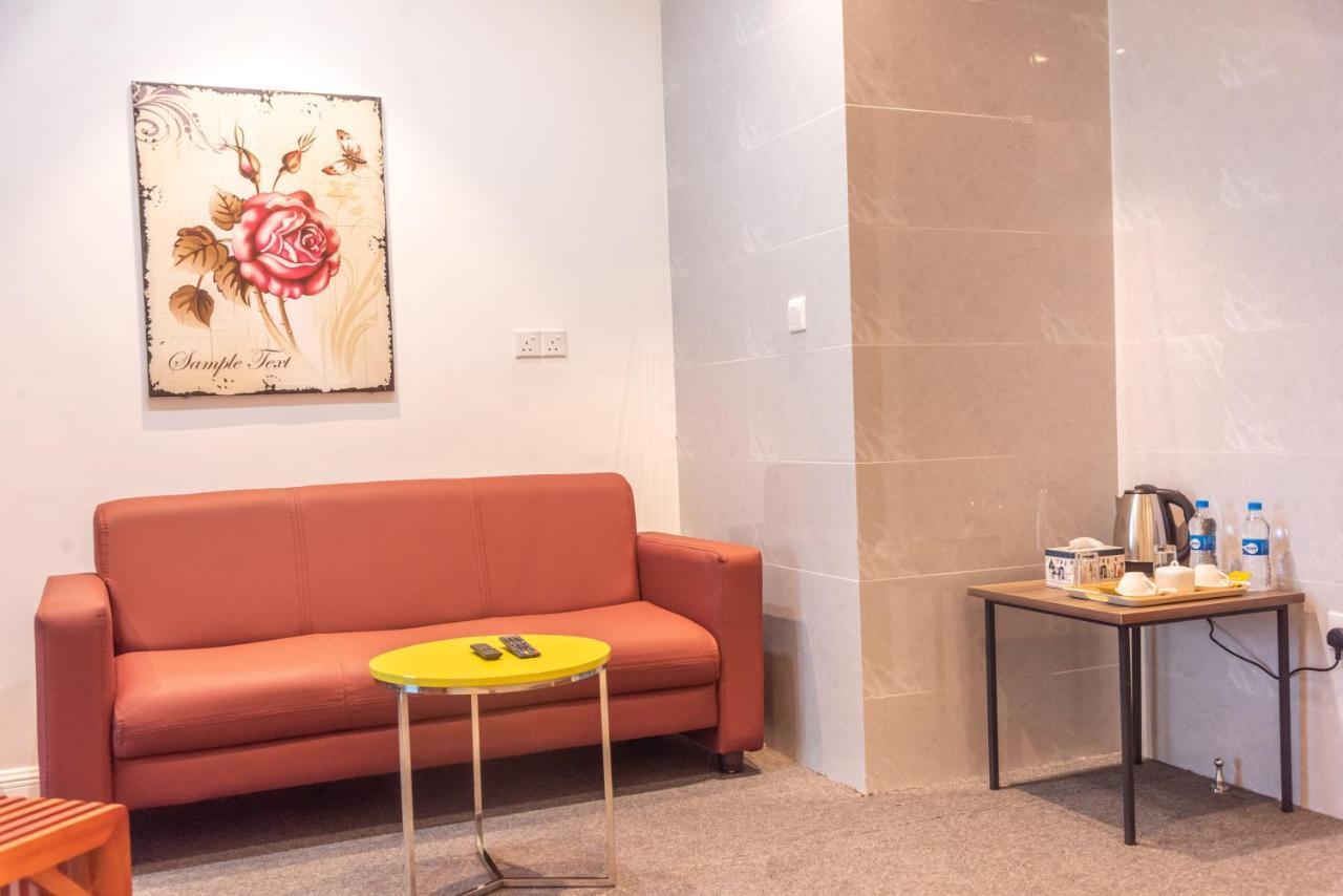 Pauraque Soho Hotel دار السلام المظهر الخارجي الصورة